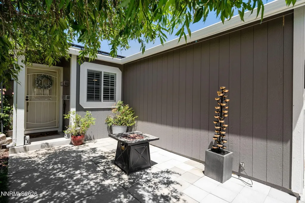 5633 Ranch Sun Valley NV 89433