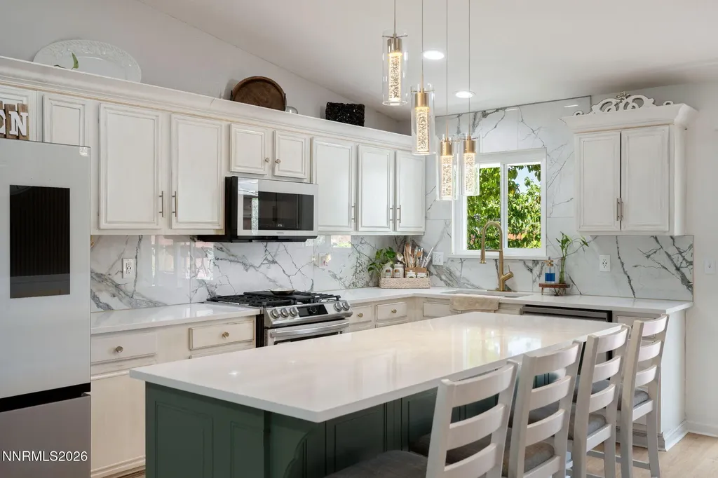 5633 Ranch Sun Valley NV 89433