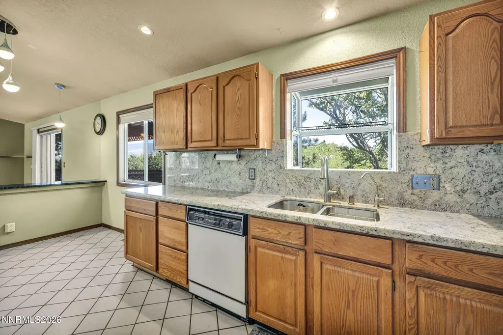 2080 Bonneville Reno NV 89503