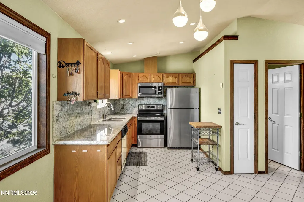 2080 Bonneville Reno NV 89503