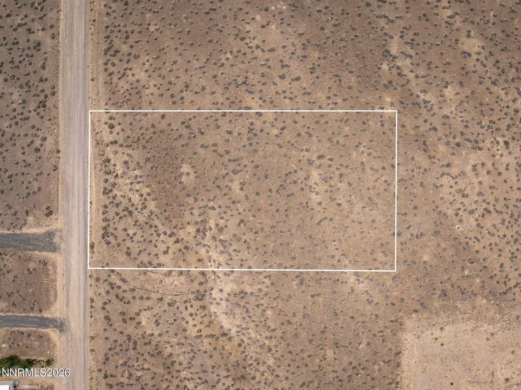 1440 Hooten Silver Springs NV 89429