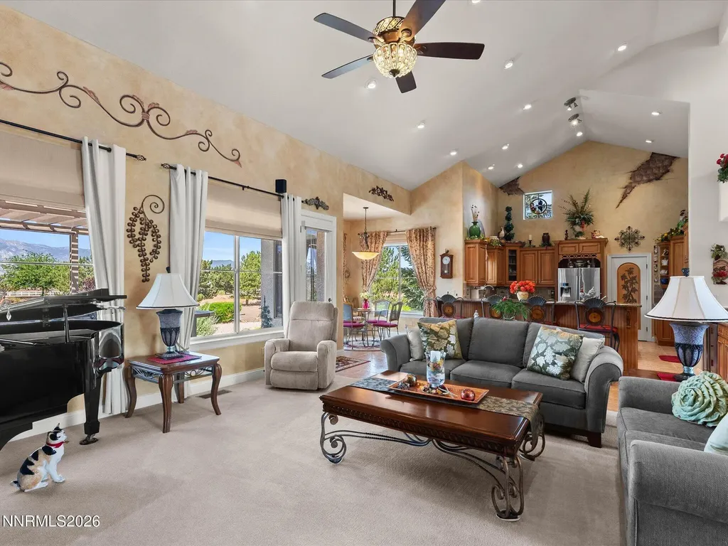 1224 Golden Eagle Gardnerville NV 89410