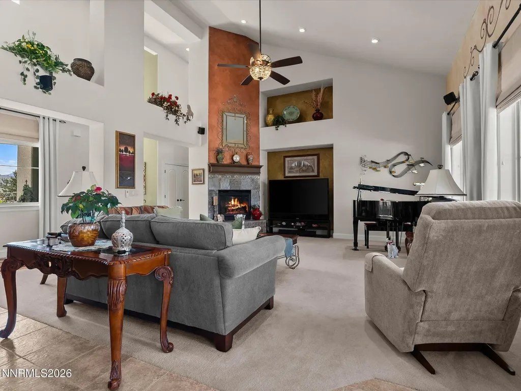 1224 Golden Eagle Gardnerville NV 89410