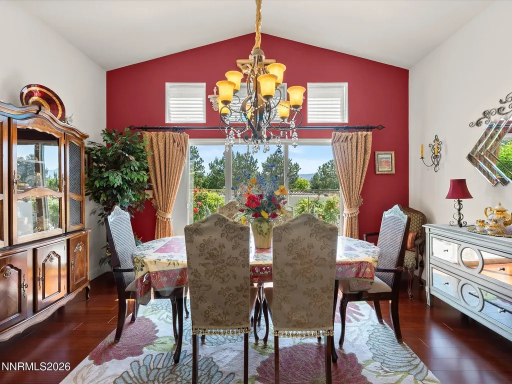 1224 Golden Eagle Gardnerville NV 89410