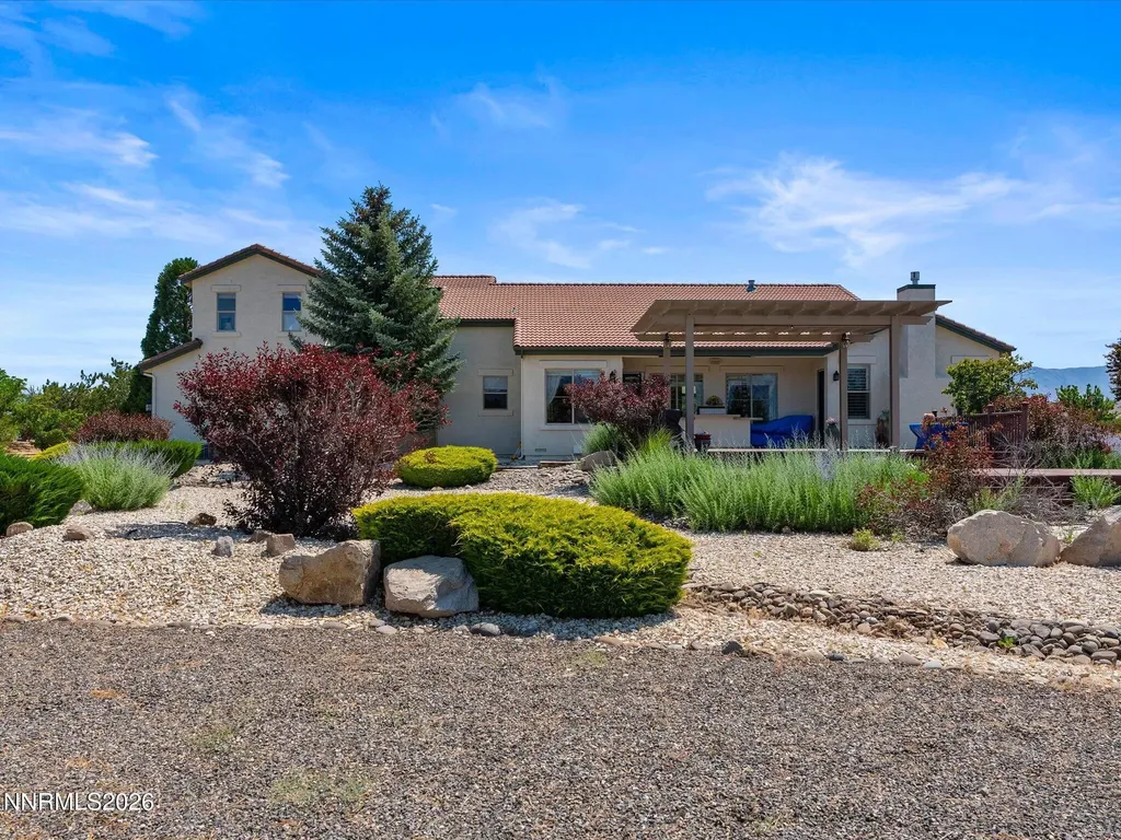 1224 Golden Eagle Gardnerville NV 89410