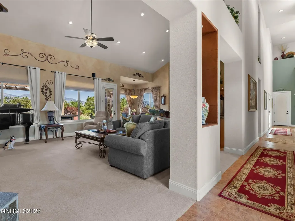 1224 Golden Eagle Gardnerville NV 89410