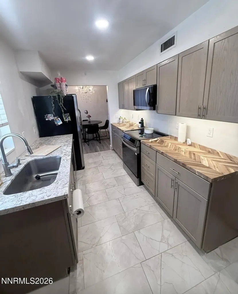 12310 Rocky Mountain Reno NV 89506