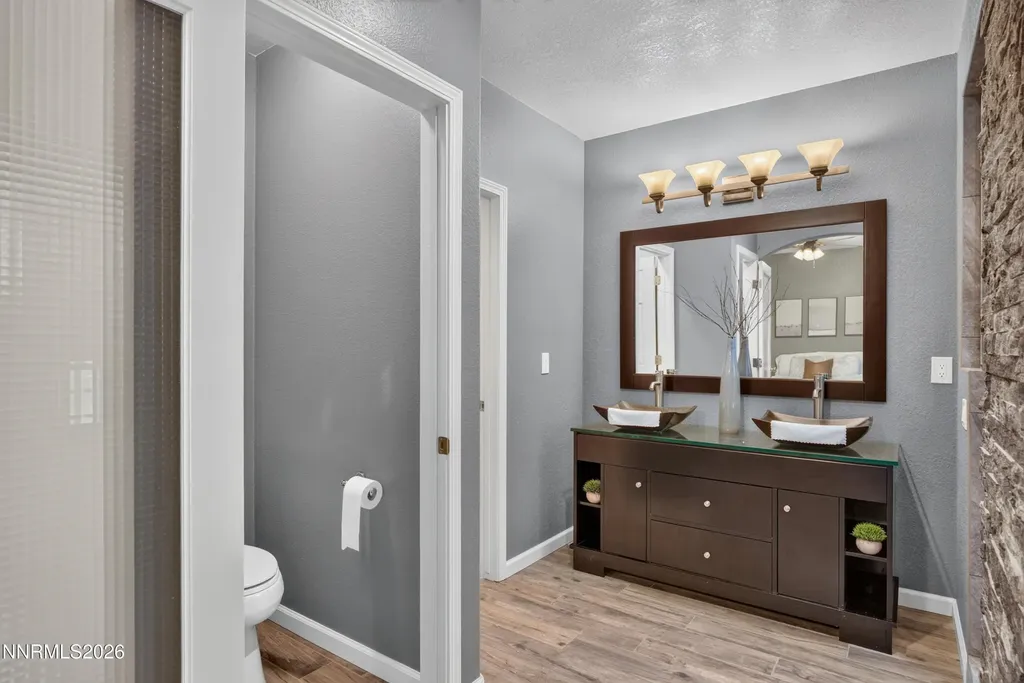 1344 Windsor Gardnerville NV 89410