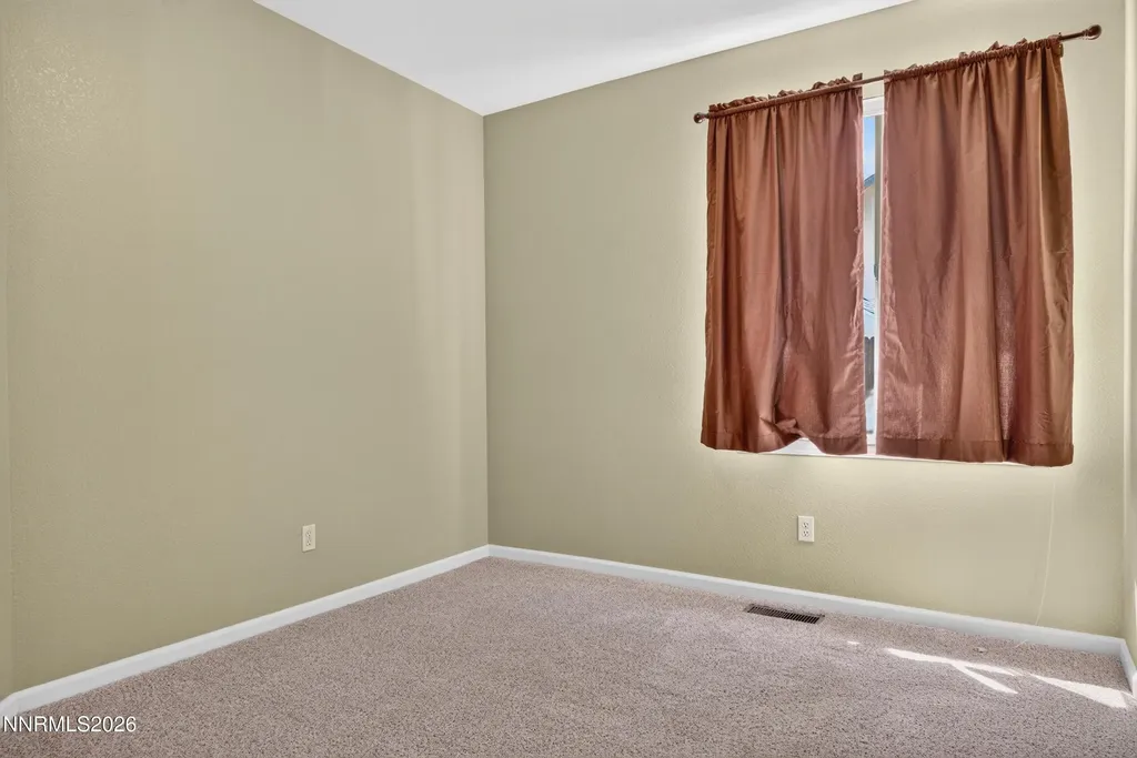 1344 Windsor Gardnerville NV 89410