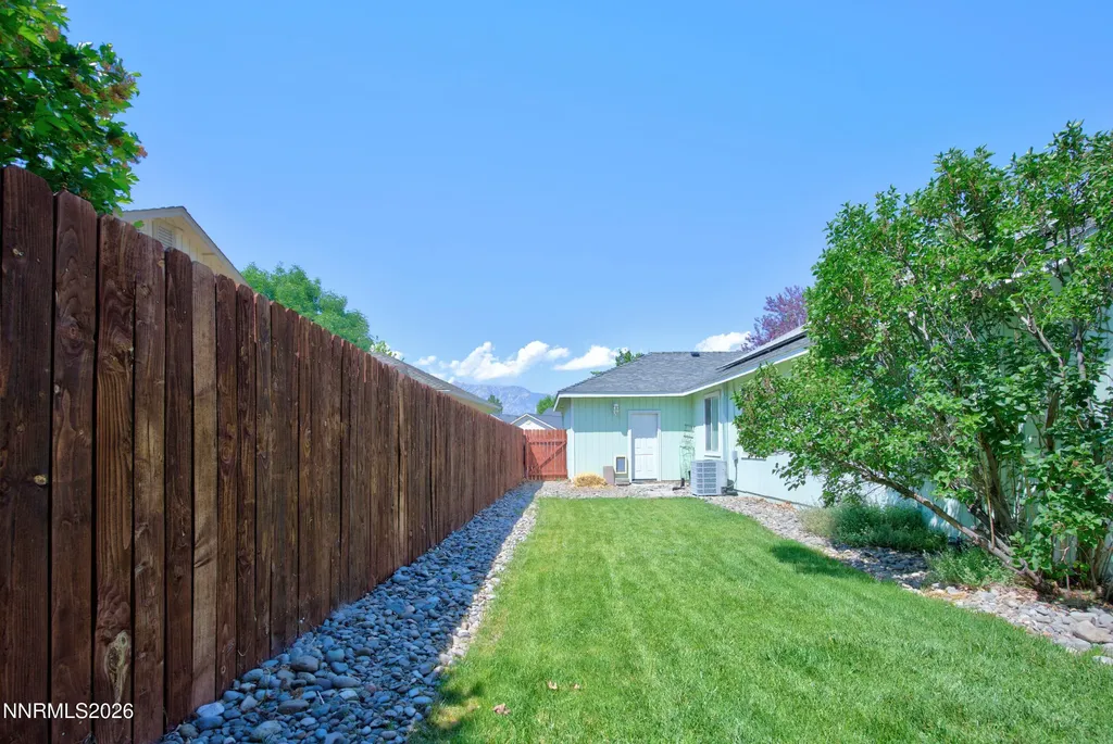 1344 Windsor Gardnerville NV 89410