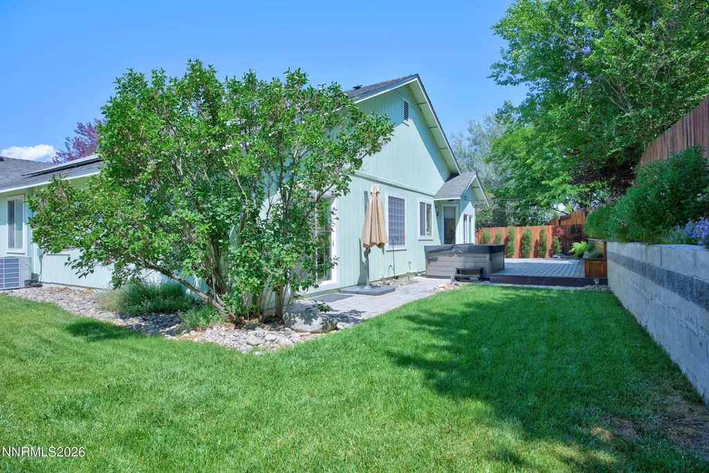1344 Windsor Gardnerville NV 89410