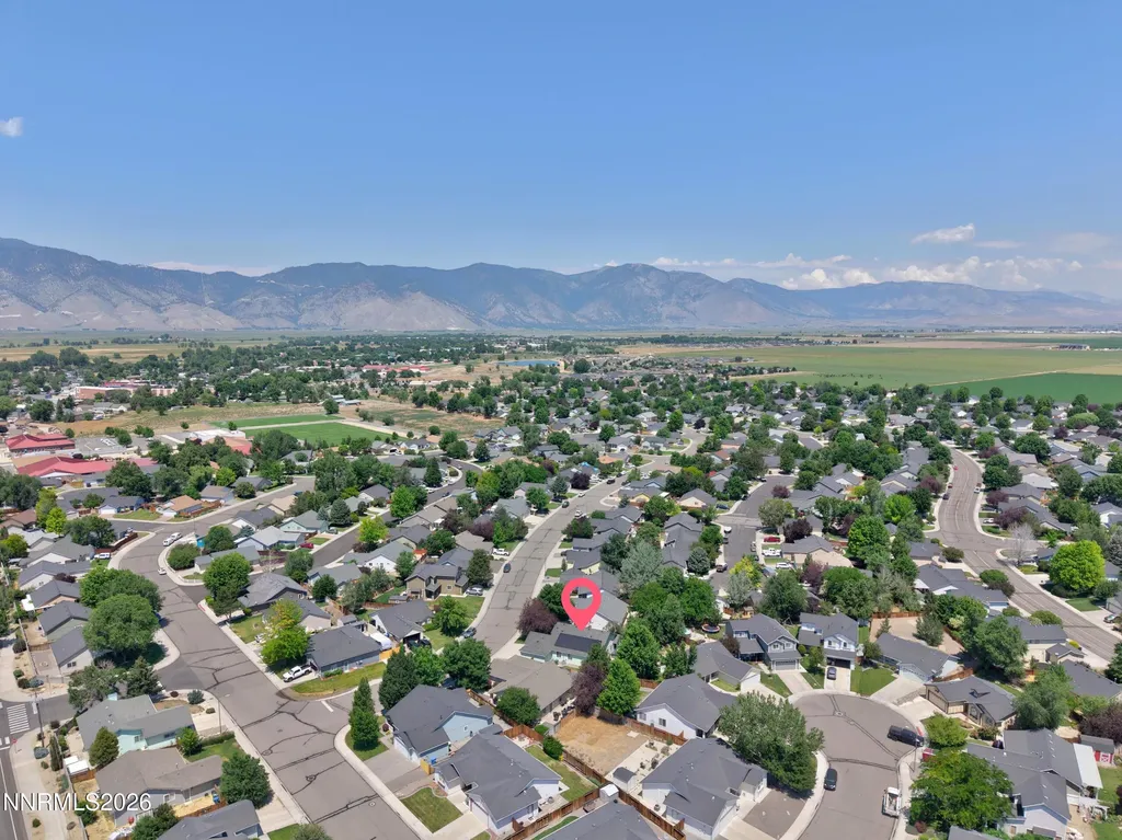 1344 Windsor Gardnerville NV 89410