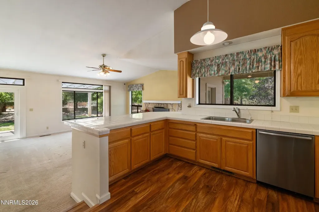 960 Buckbrush Verdi NV 89439