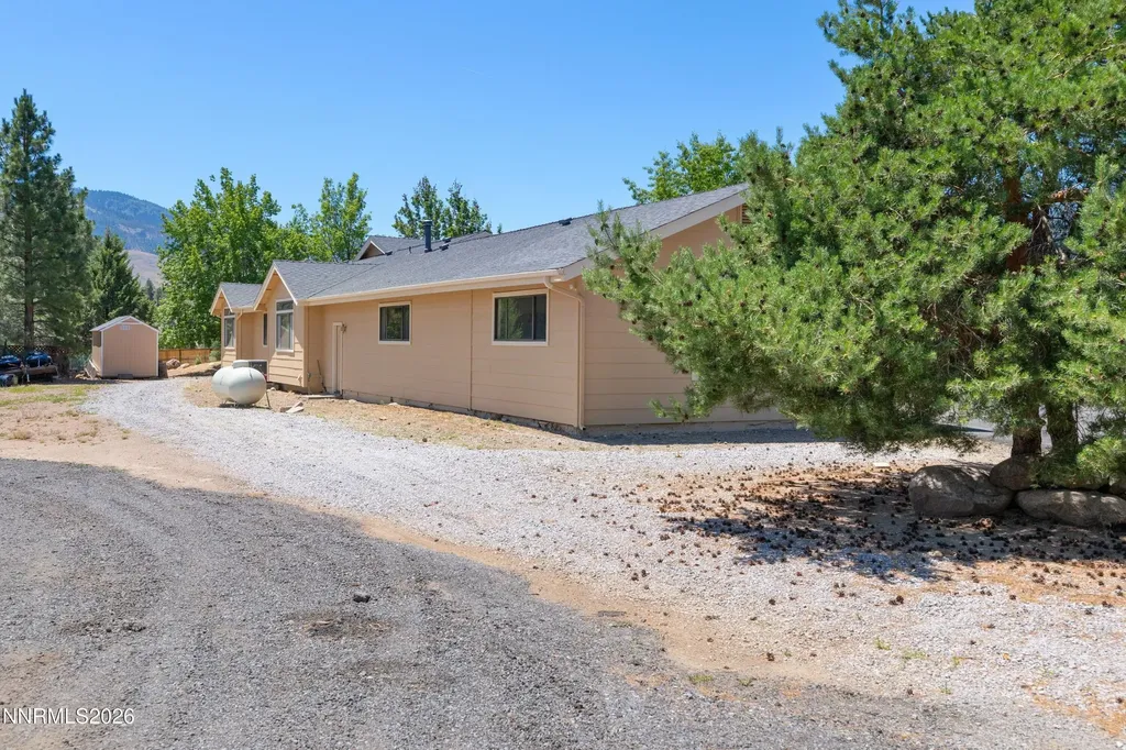 960 Buckbrush Verdi NV 89439