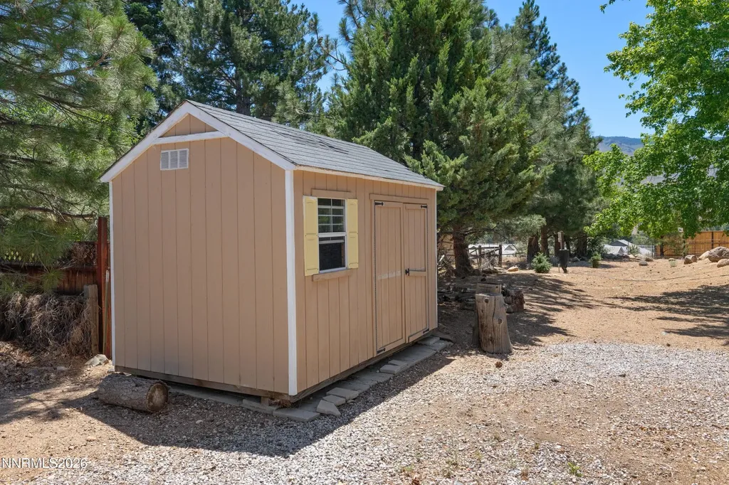 960 Buckbrush Verdi NV 89439