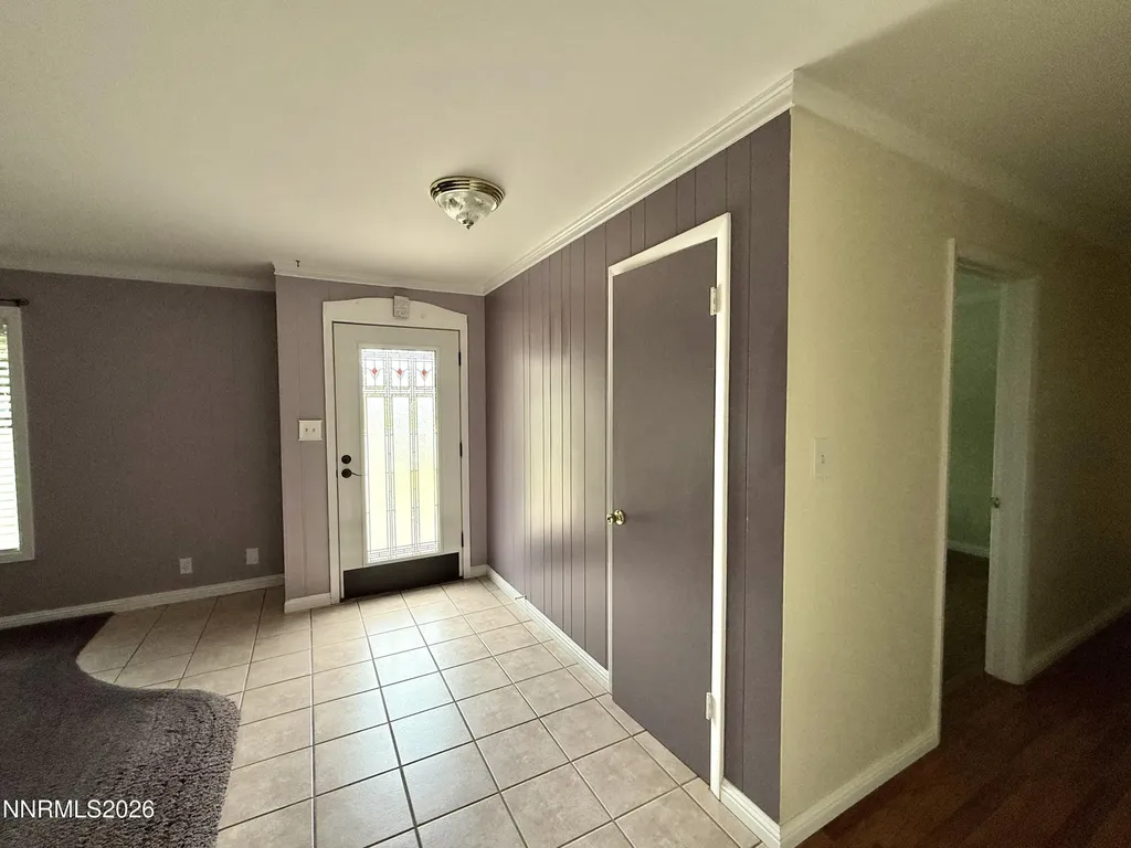 46 Maple Yerington NV 89447