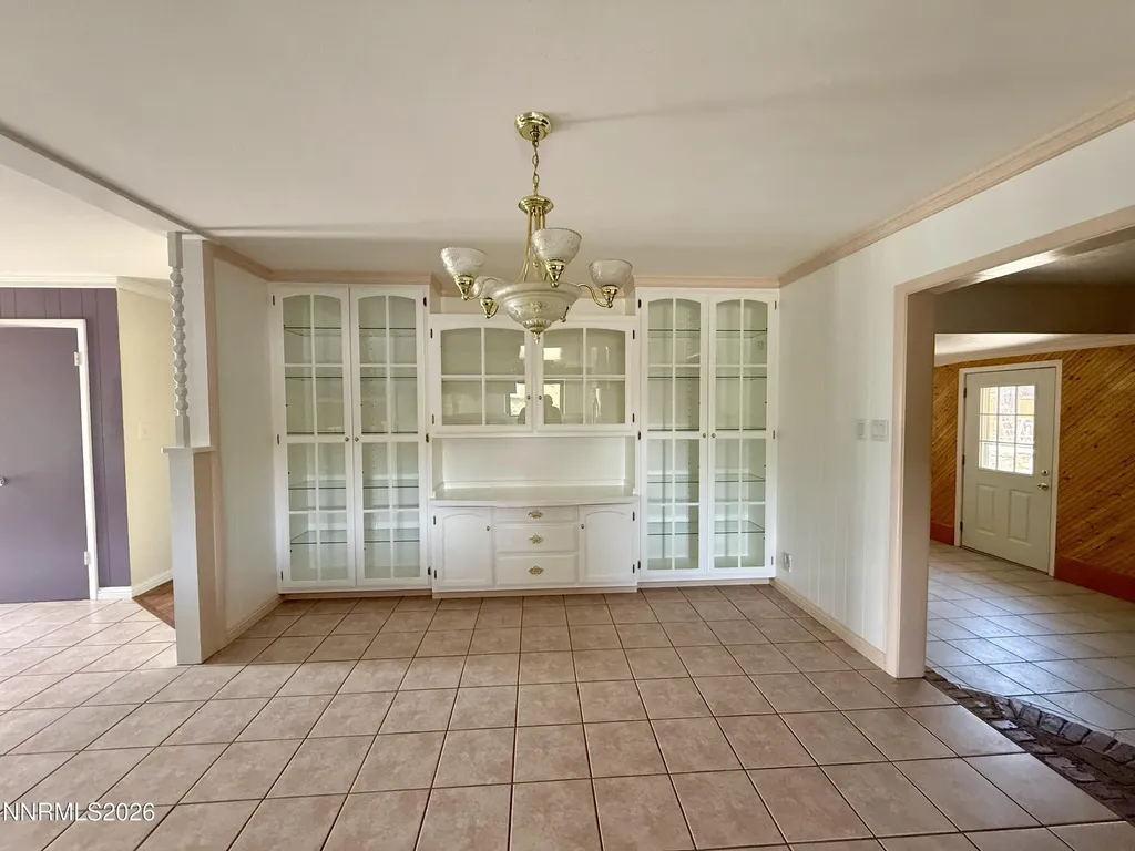 46 Maple Yerington NV 89447
