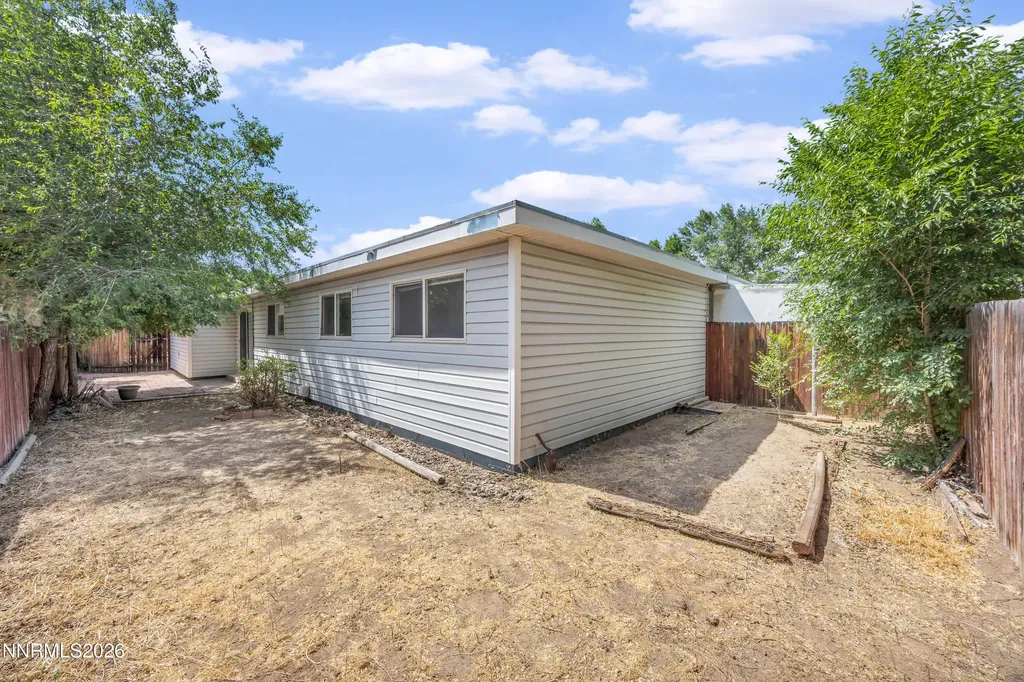 2676 Adel Sparks NV 89431
