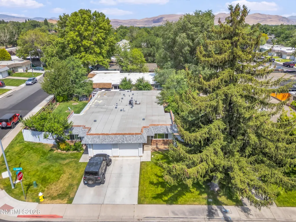2676 Adel Sparks NV 89431
