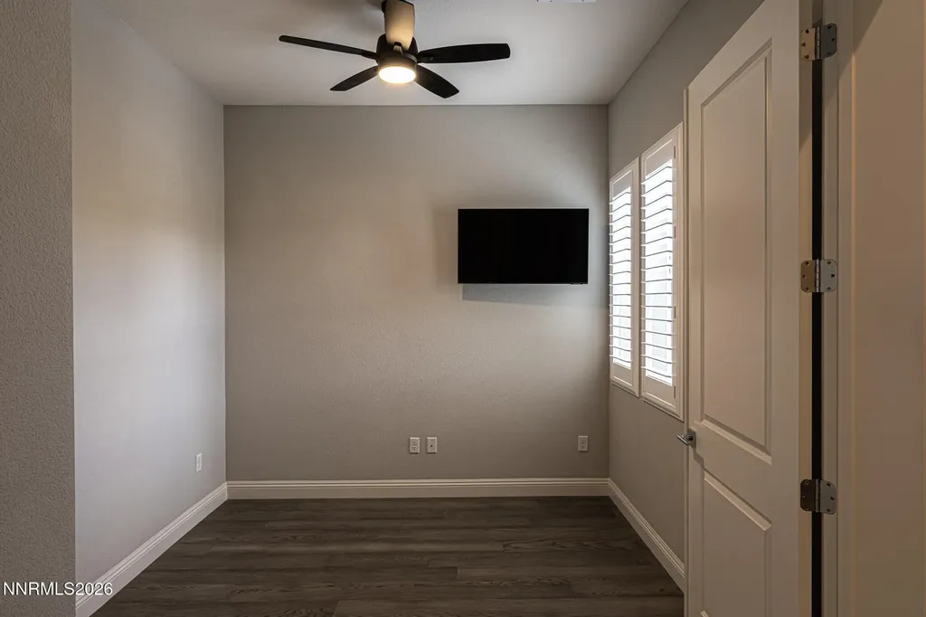 2109 Cast Iron Reno NV 89521