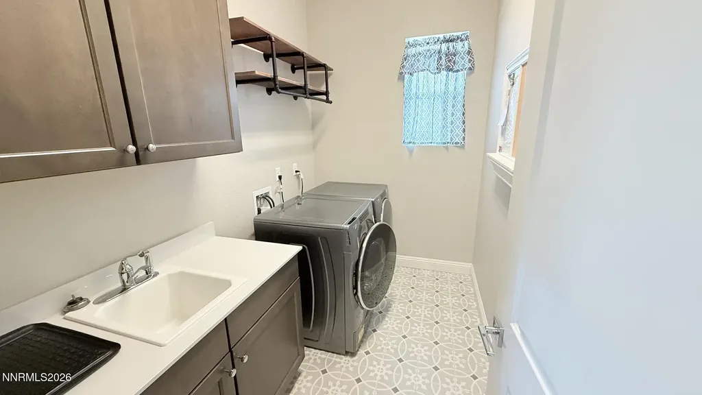 2109 Cast Iron Reno NV 89521