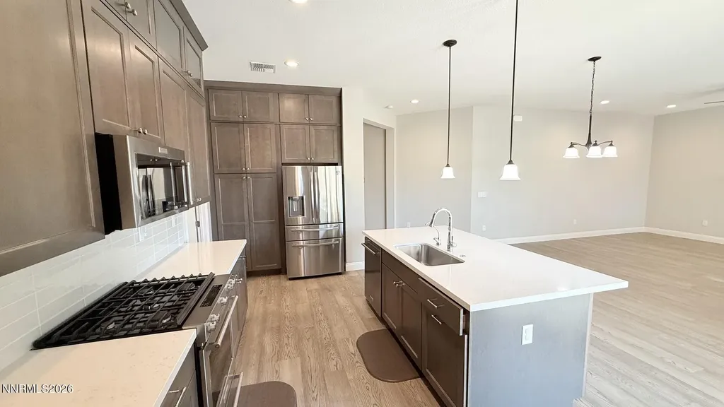 2109 Cast Iron Reno NV 89521