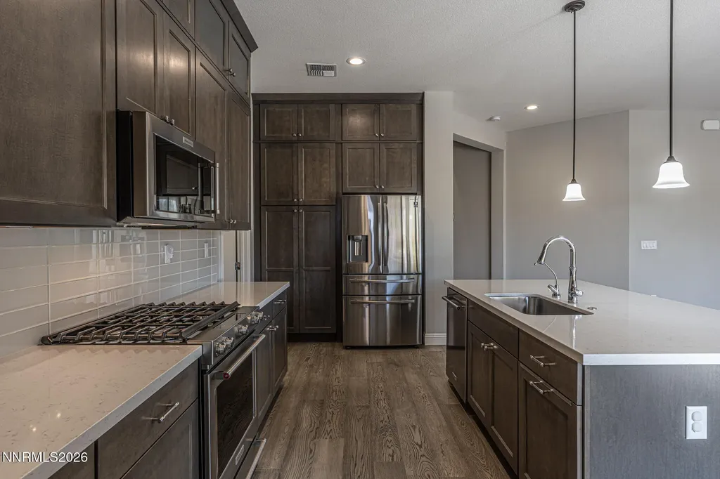 2109 Cast Iron Reno NV 89521