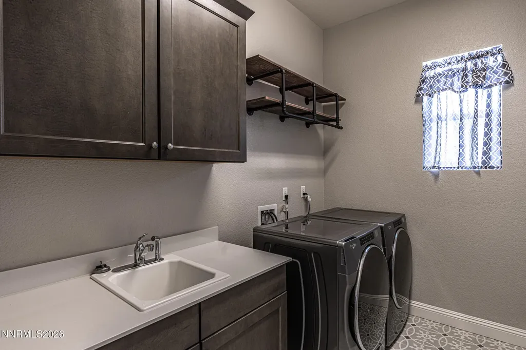 2109 Cast Iron Reno NV 89521