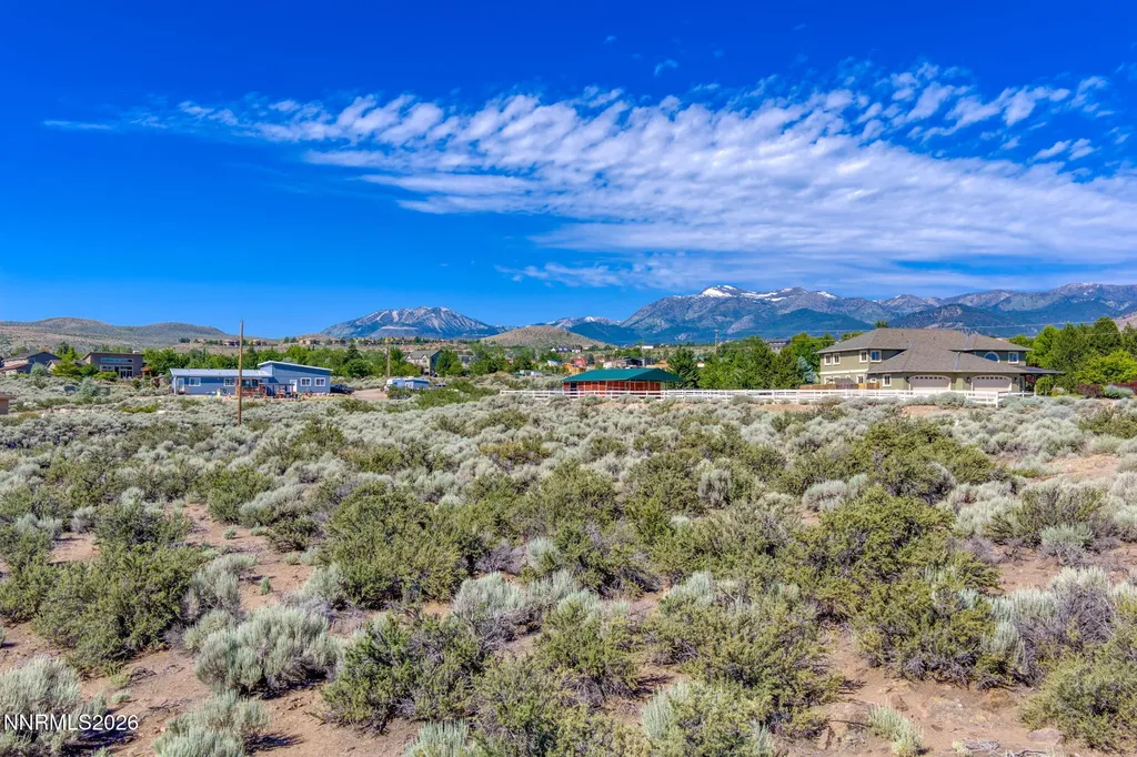 2160 Whites Creek Reno NV 89511
