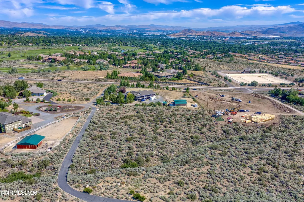 2160 Whites Creek Reno NV 89511