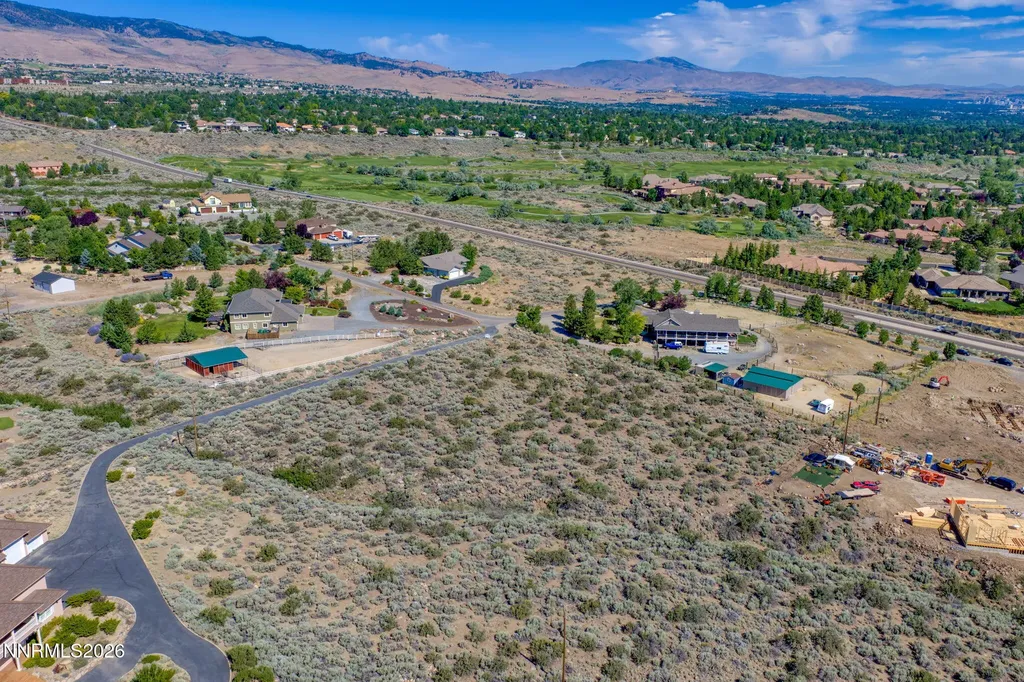 2160 Whites Creek Reno NV 89511