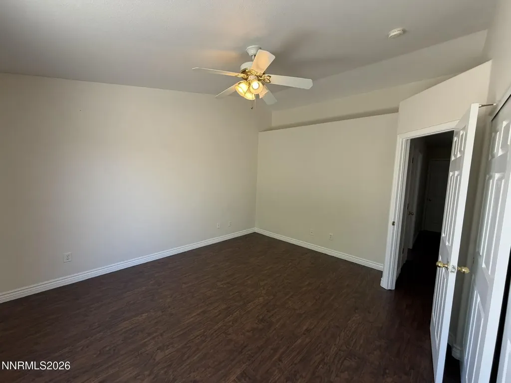 2136 Fort Bridger Fernley NV 89408