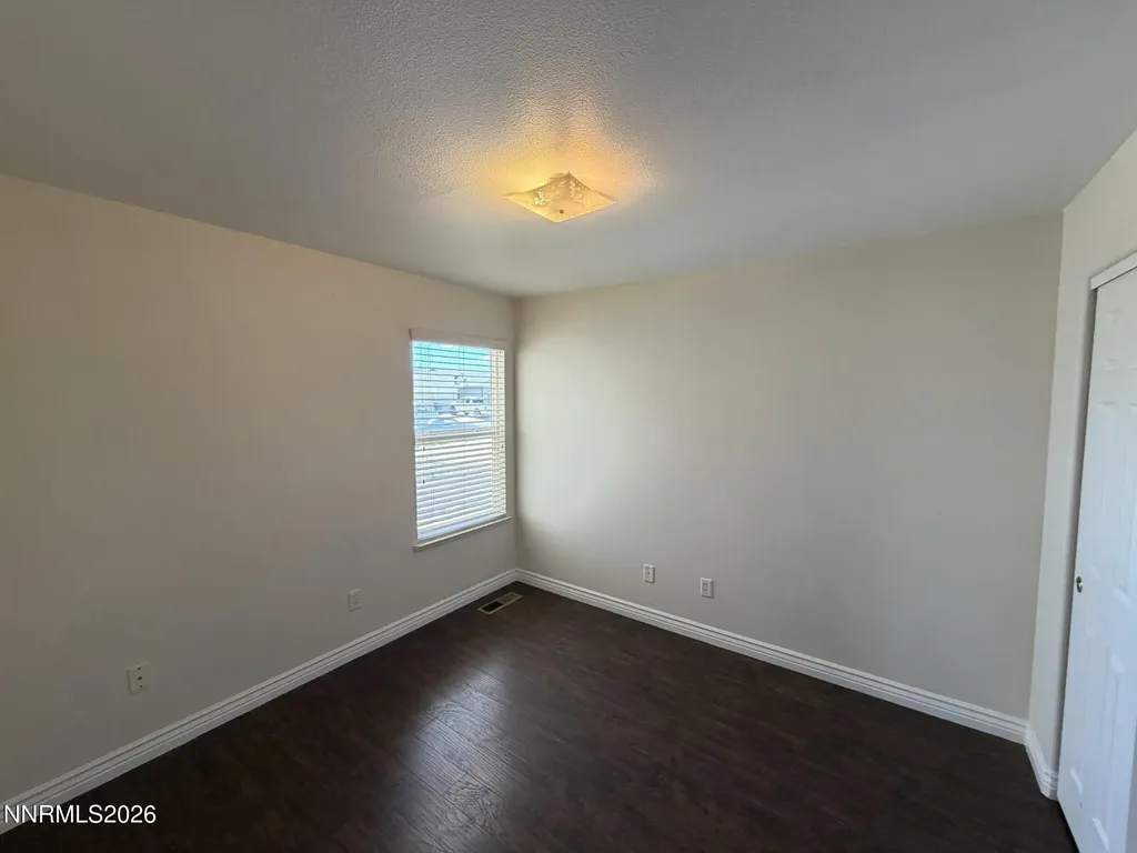 2136 Fort Bridger Fernley NV 89408