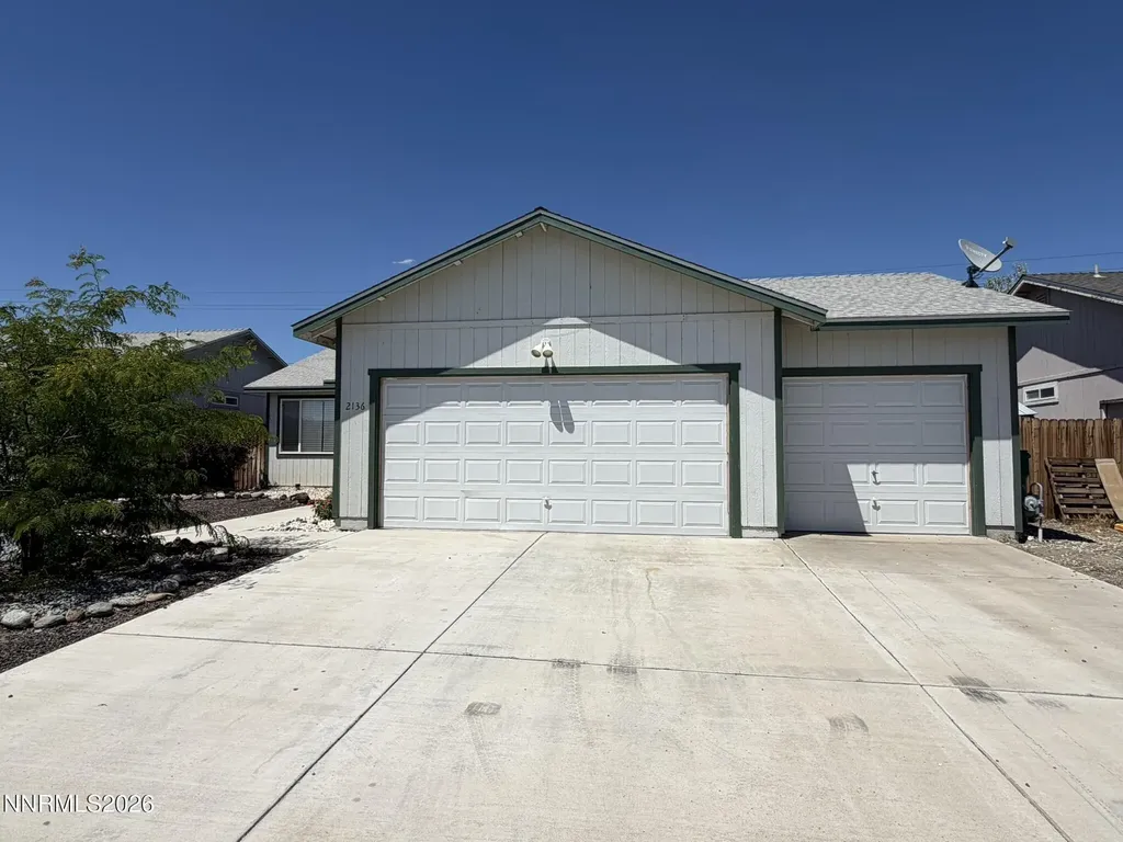 2136 Fort Bridger Fernley NV 89408