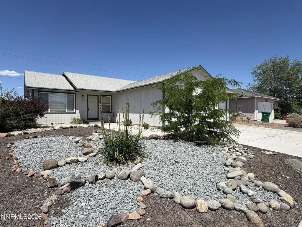 2136 Fort Bridger Fernley NV 89408