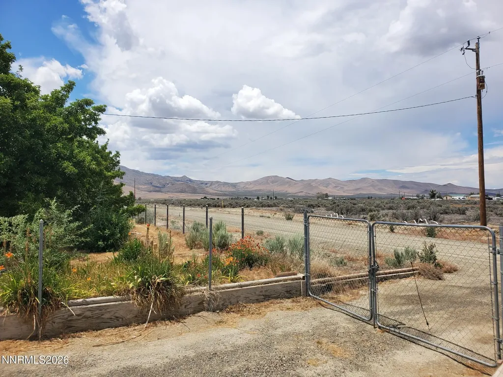 5260 Pioneer Winnemucca NV 89445