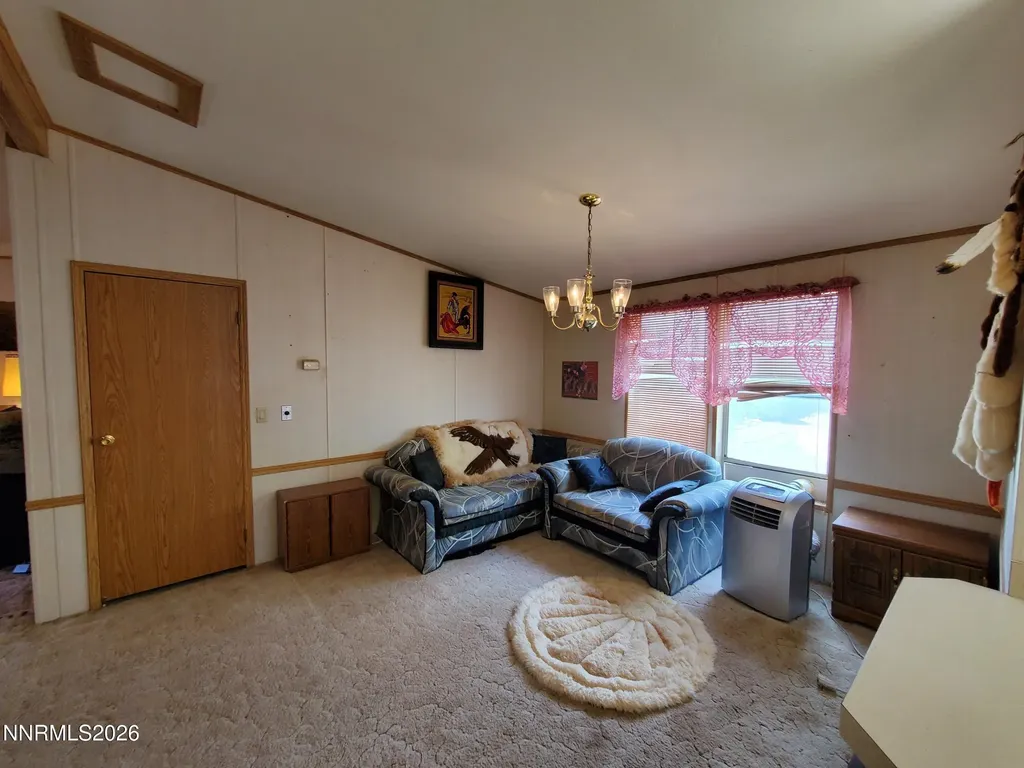5260 Pioneer Winnemucca NV 89445