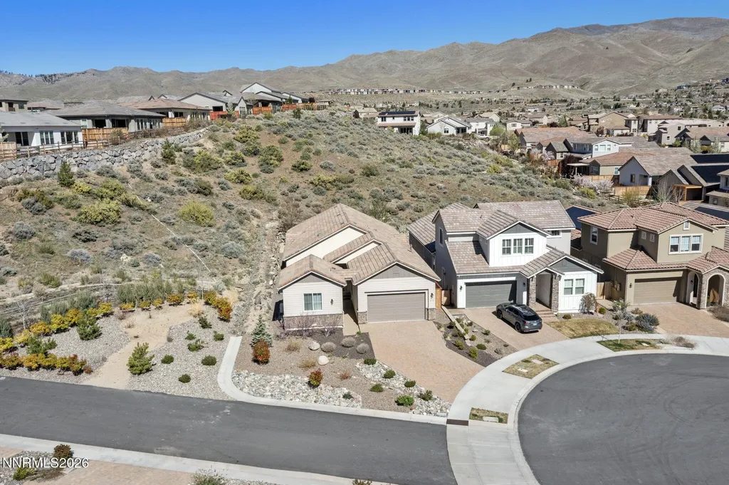 8775 Twelve Moons Reno NV 89523