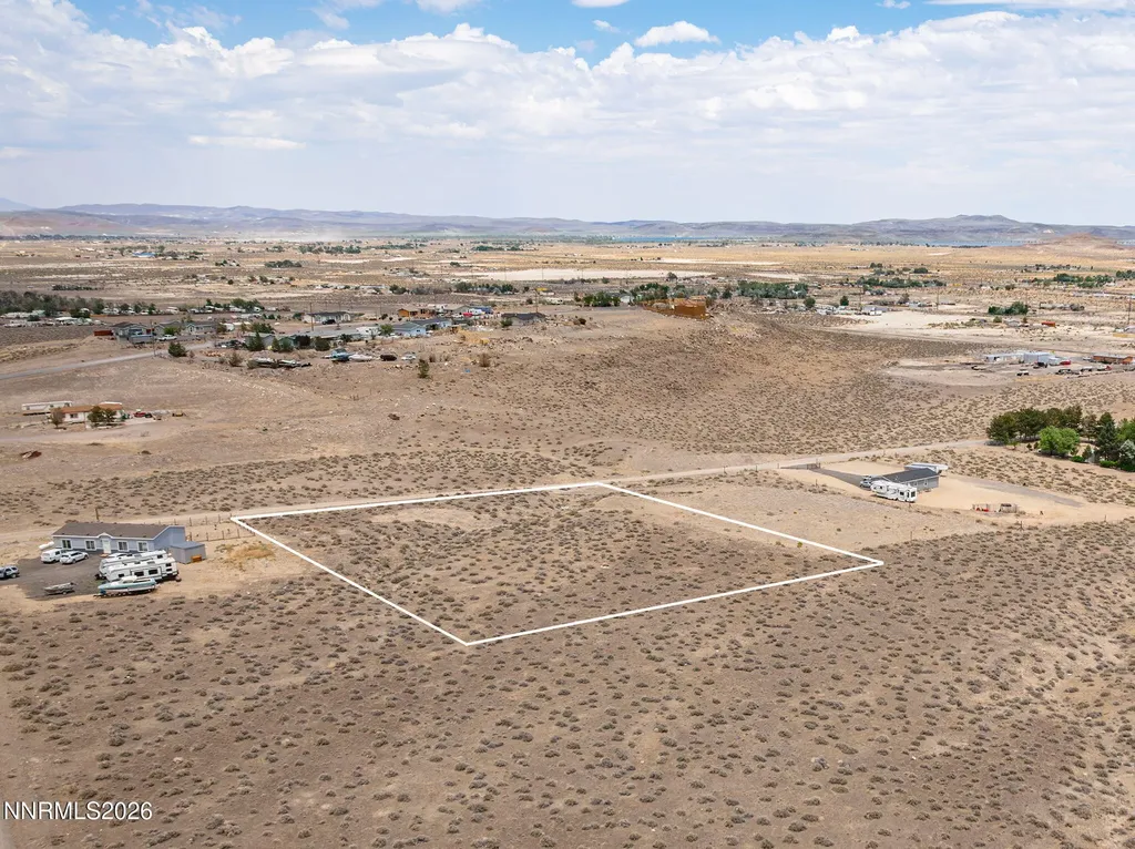 1435 7th Silver Springs NV 89429