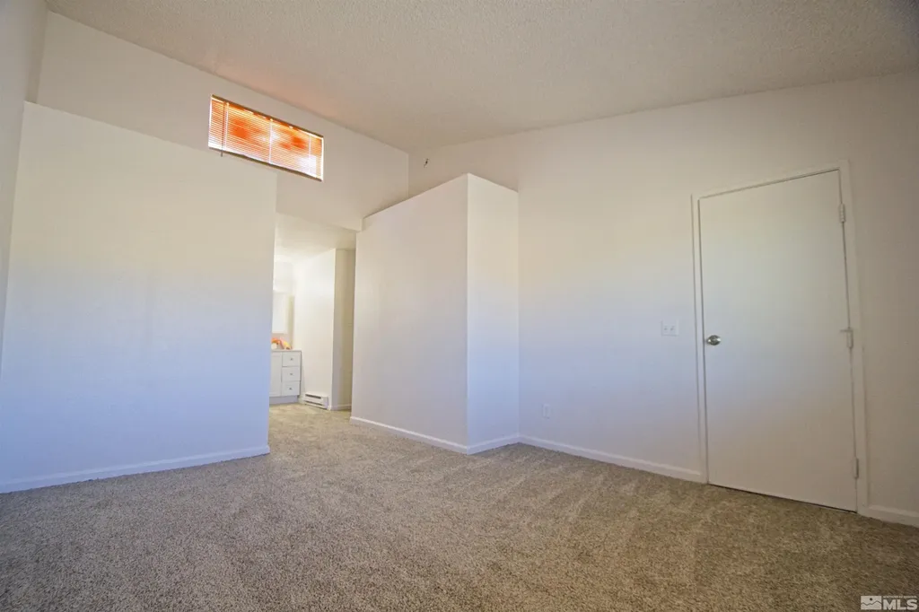 2375 Tripp Reno NV 89512