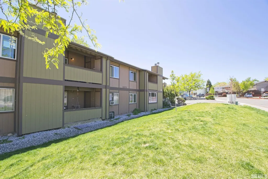 2375 Tripp Reno NV 89512