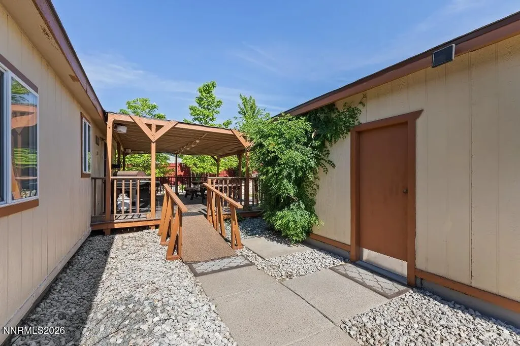 165 Penelope Sun Valley NV 89433