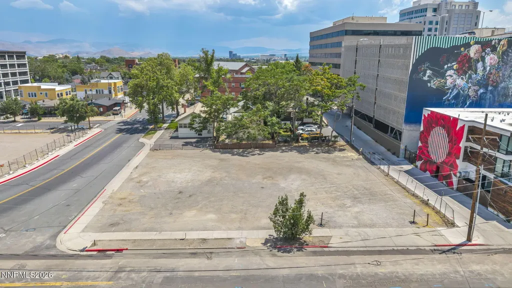 215 Sinclair Reno NV 89501