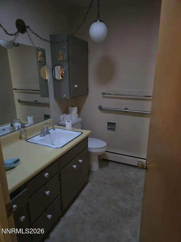 14 Willow Yerington NV 89447