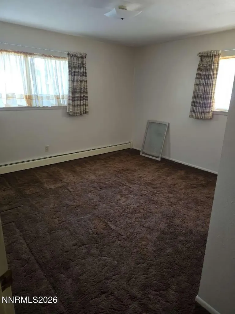 14 Willow Yerington NV 89447