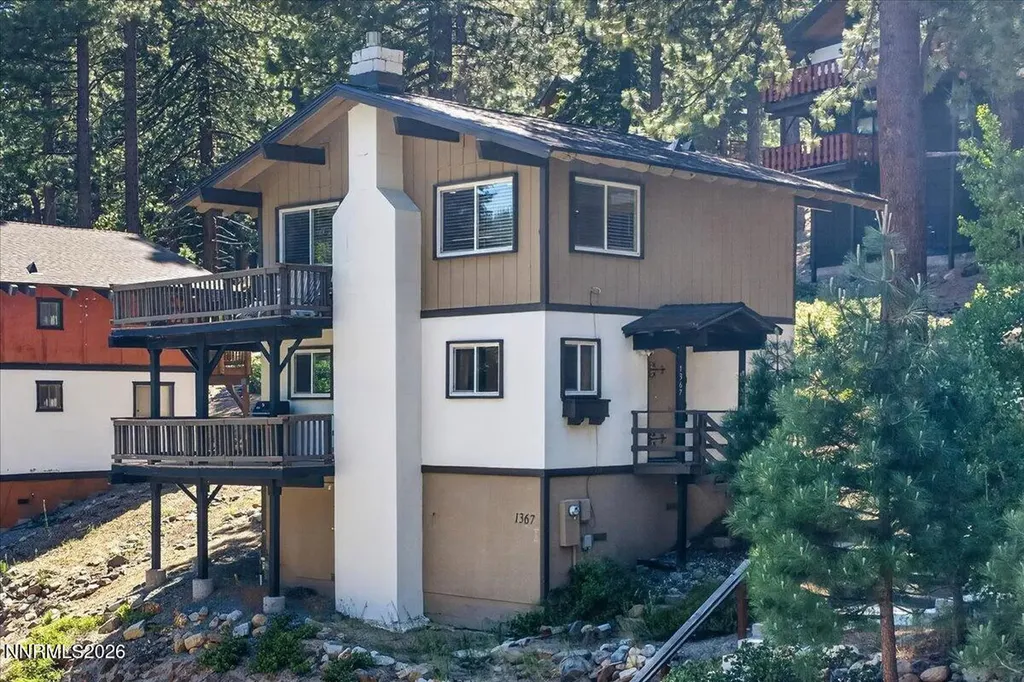 1367 Carinthia Incline Village NV 89451
