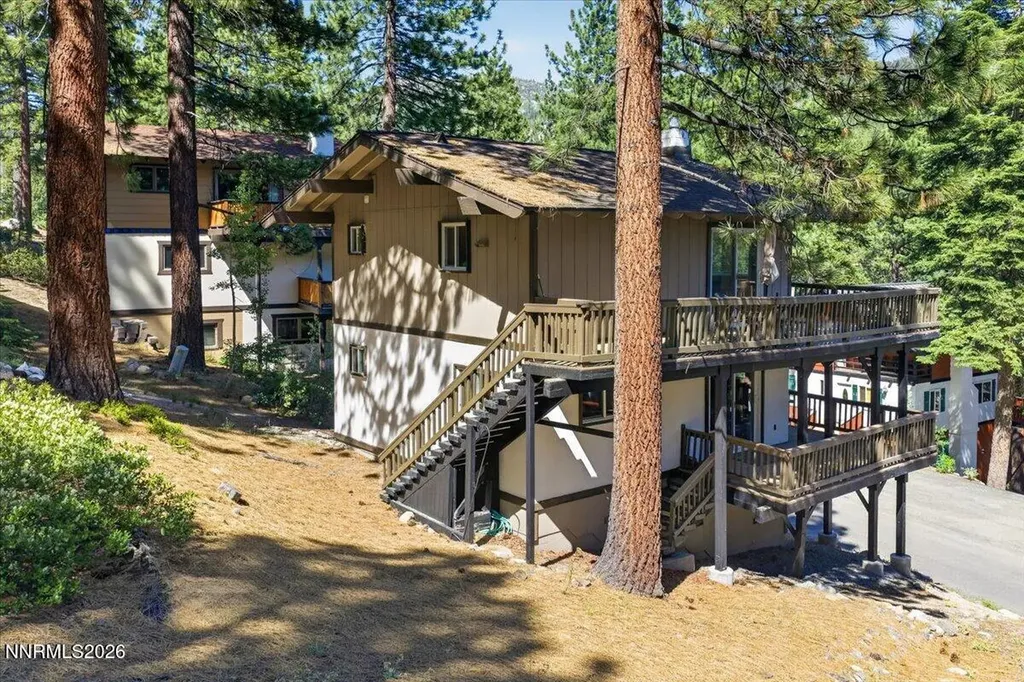 1367 Carinthia Incline Village NV 89451