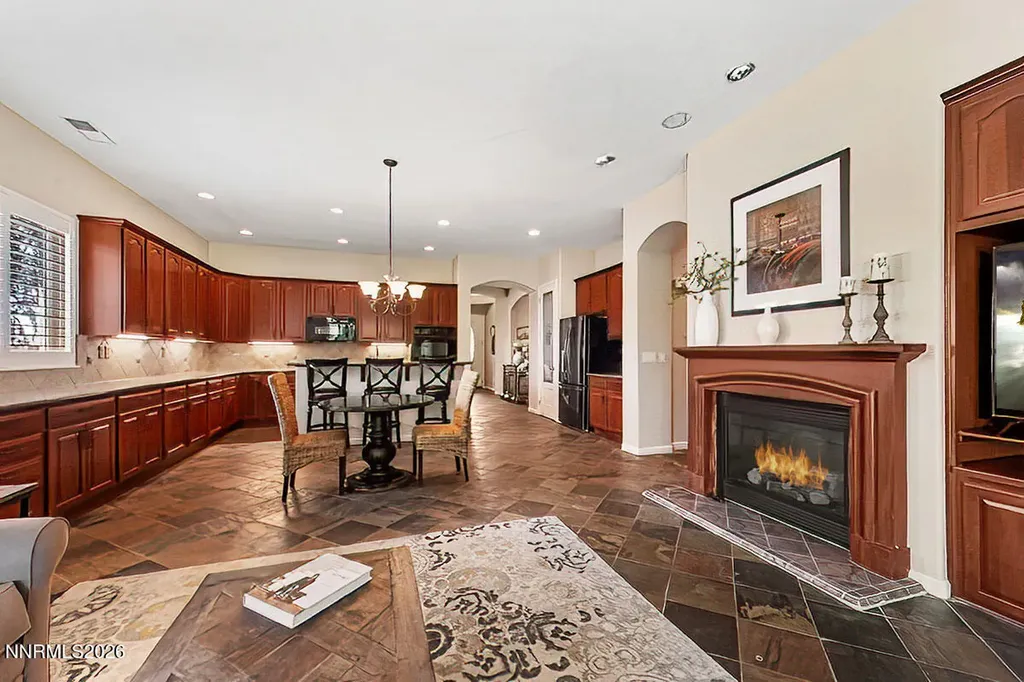 2694 Mule Reno NV 89521