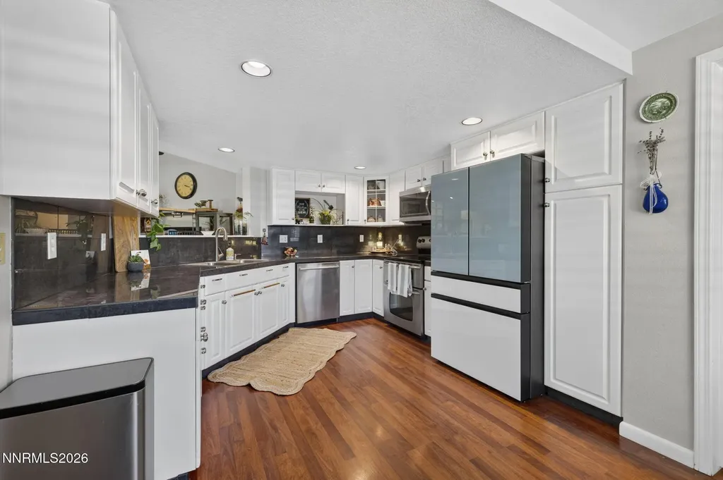 1492 Mary Jo Gardnerville NV 89460