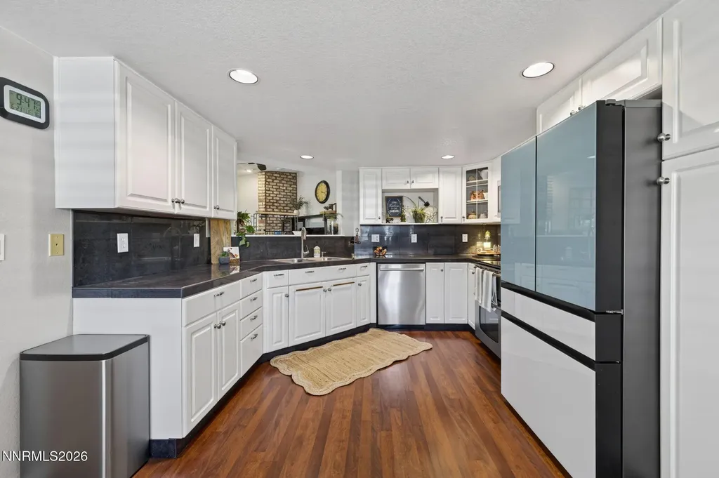 1492 Mary Jo Gardnerville NV 89460